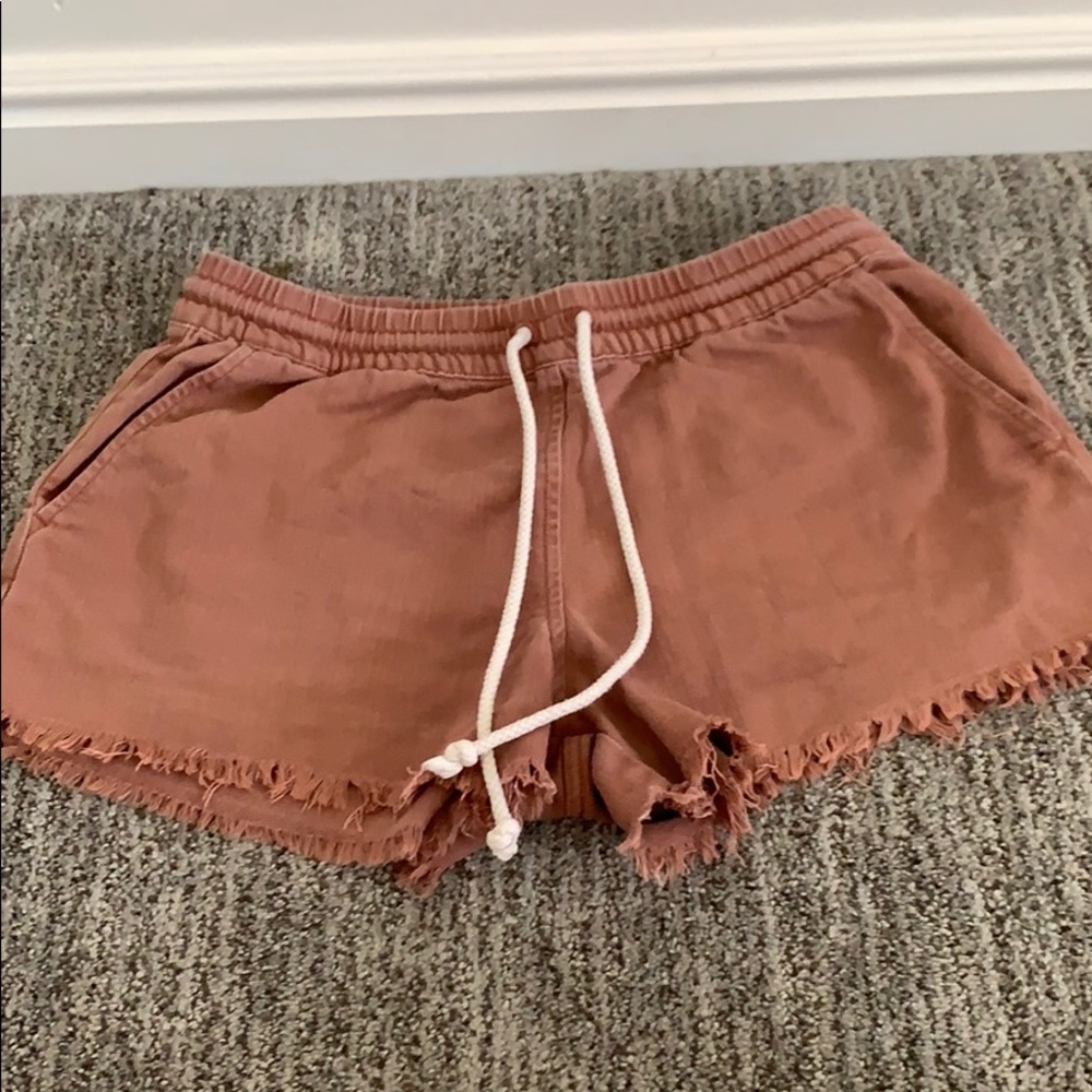 pink arie shorts !